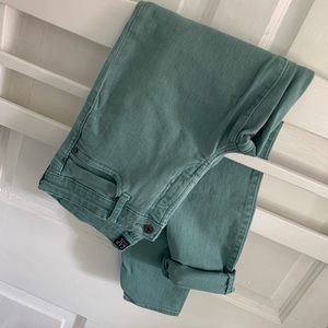 Stretchy Gap Jeans